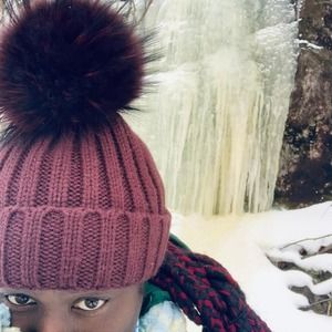 Meet your Posher, Magalie